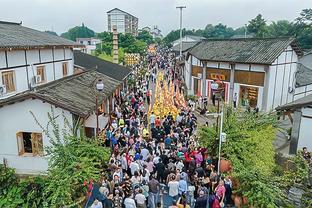 洛瑞：当恩比德不在场时 我们要打得更快和更果断